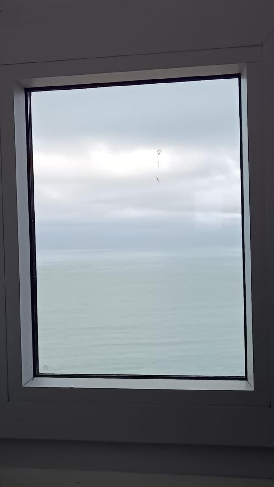 La Mer En Face Етрета Екстериор снимка
